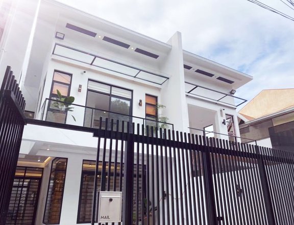 RFO 4-bedroom Duplex House For Sale in Upper Marikina