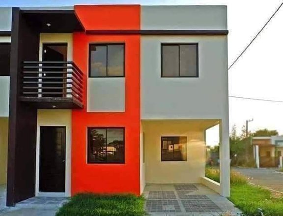 READY FOR OCCUPANCY 2BEDROOM TOWNHOUSE SANTO TOMAS BATANGAS