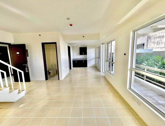 Covent Garden 2 bedroom Bi level Rent to Own Condo in Manila near PUP Cash Payment 3.3M Discount