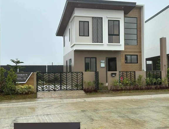 3bedroom single attached house and lot by phirst park homes in Brgy.kaylaway batulao batangas