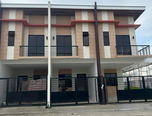Townhouse For Sale in  Kathleen Place 5, Bacoor Cavite