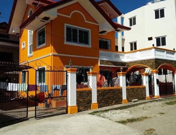 3 Bed Room, 2 Storey House and Lot For Sale in Tagaytay