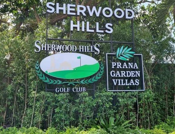 240 sqm Lot For Sale in Sherwood Hills Golf Club Trece Mertires Cavite