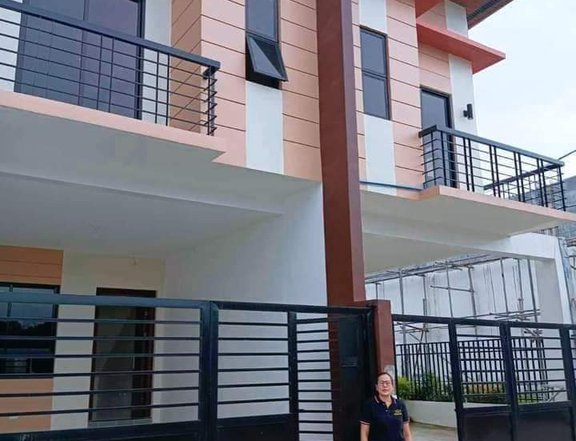 3-bedroom Townhouse For Sale in Bacoor Cavite