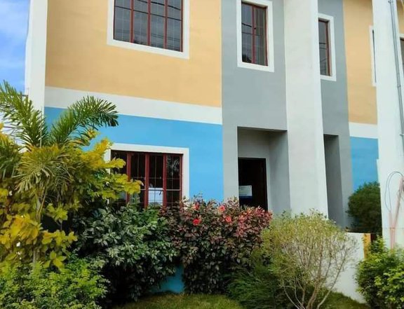 Affordable 2-bedroom Townhouse Rent-to-own thru Pag-IBIG