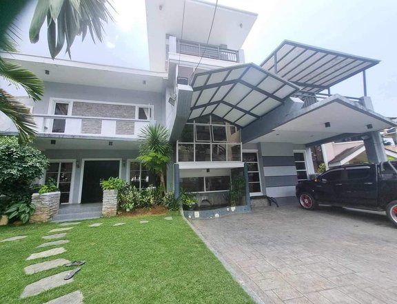 High end house and Lot with Swimming Pool located in Consolacion Cebu