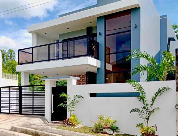 4-bedroom Single Attached House For Sale in Taytay Rizal