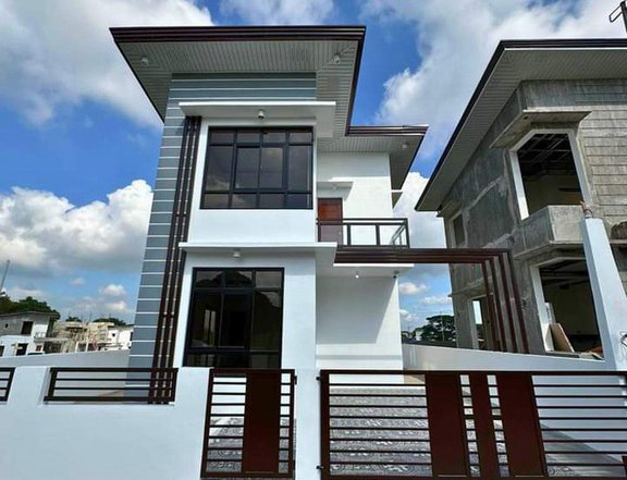 PROMO!10% Downpayment Payable over 36 months Single Detached House For Sale in Lipa Batangas