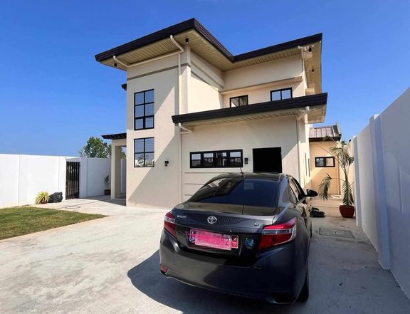 Title on process  2-Storey 5BR Property FOR SALE along wide cemented road at Manaoag, Pangasinan