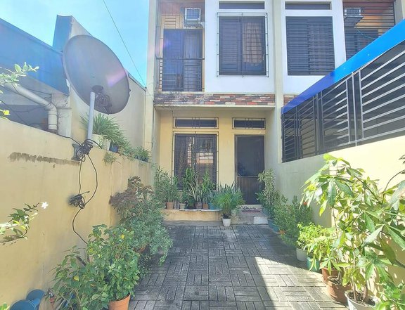 As-Is-Where-Is End Unit Townhouse in Verdant Acres Pamplona 3, Las Pinas