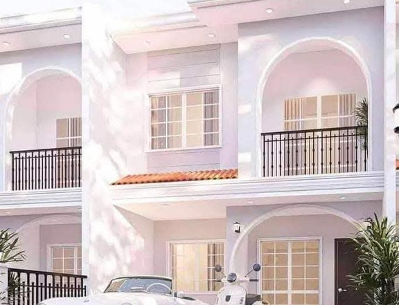 4-bedroom Townhouse For Sale in Cebu City