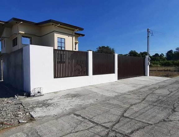 Clean Titled  Residential 2-Storey House and Lot FOR SALE at Manaoag, Pangasinan