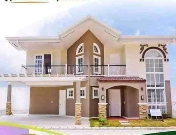 6-bedroom Single Detached House For Sale in Toledo Cebu