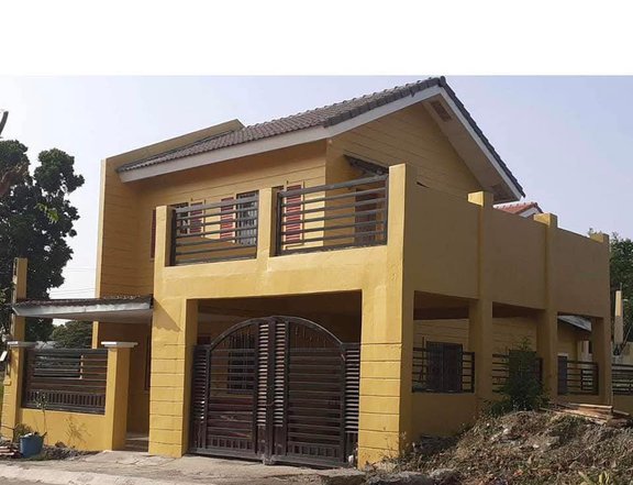 Clean Titled  Residential 3BR w/ 2T&B FOR SALE in a Flood Free Area at Sta Barbara, Pangasinan