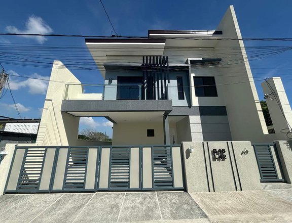 Ready For Occupancy 4-bedroom Single Detached House For Sale in Bacoor Cavite