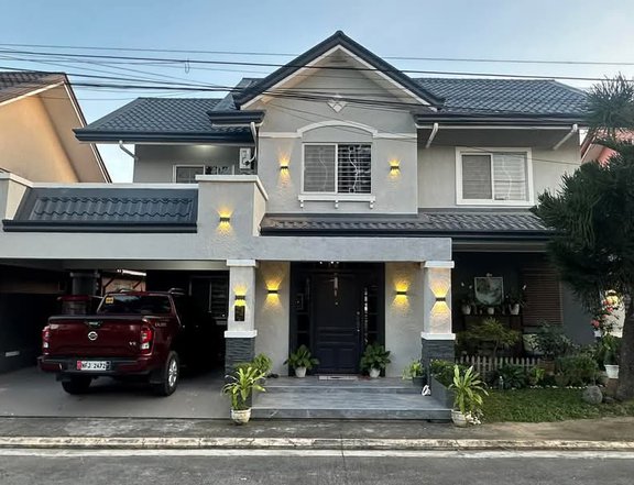 Elegant House in Greenwoods Executive Village Dasmarinas Cavite For Sale