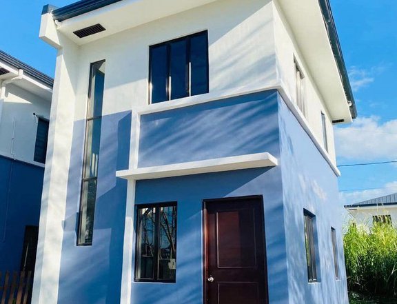 2-bedroom Single Attached House For Sale in Santo Tomas Batangas