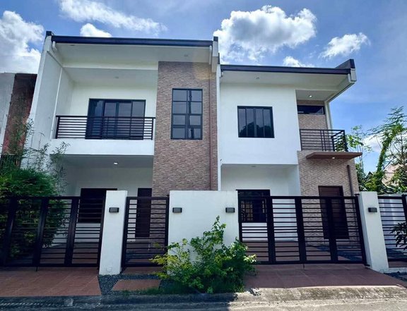 Ready for Occupancy Discounted 4 bedroom townhouse For Sale