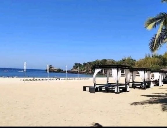 Beach lot properties and condominium units