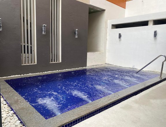 Ready For Occupancy 3-bedroom Townhouse For Sale in E. Rodriquez  Quezon City