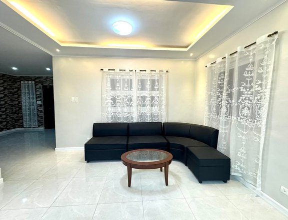 5 bedroom single detached house for rent in santa rosa laguna