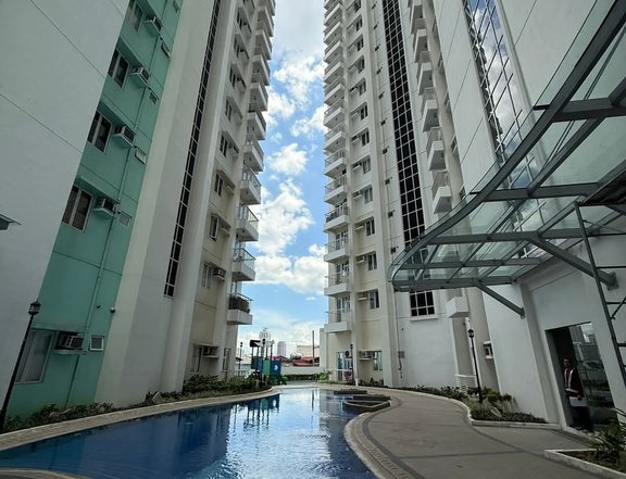 3-bedroom For Sale in Suntrust Solana, near SM City Manila
