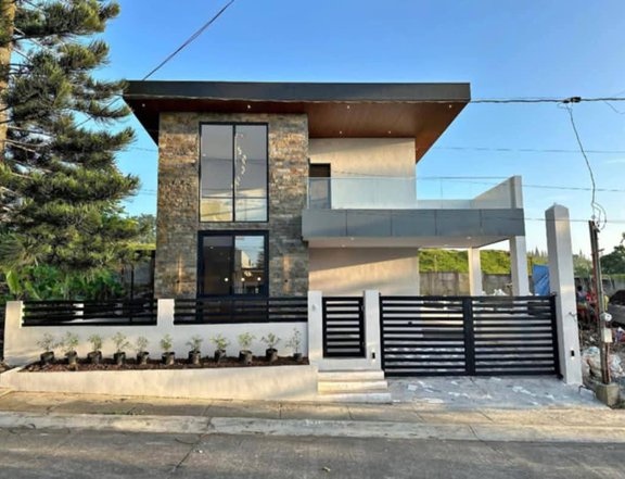 Ready For Occupancy 3-bedroom Single Detached House For Sale in Tagaytay Cavite