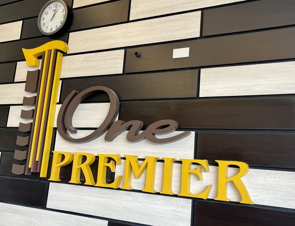 One Premier Studio Unit at Alabang Premier
