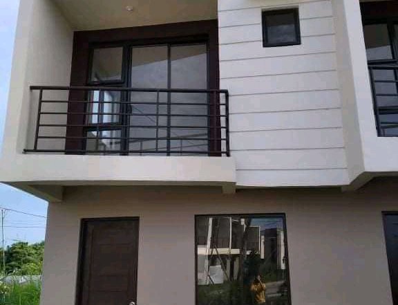 Townhouse for sale in Pacific Homes Gentri
