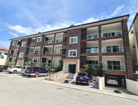 Condo inside Clark!Invest in a property that is in a PRIME LOCATION