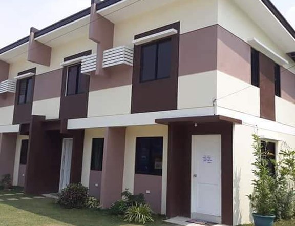 Complete Finished Townhouse for sale in AMAYA RESIDENCES