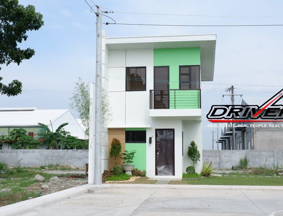 House and lot in Mabalacat near Clark Freeport PROMO less 132K