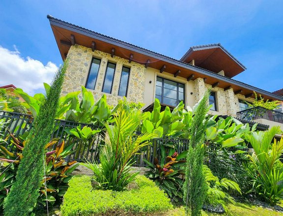 House for Sale in Las Pinas City, 5 Bedroom House in Portofino Heights