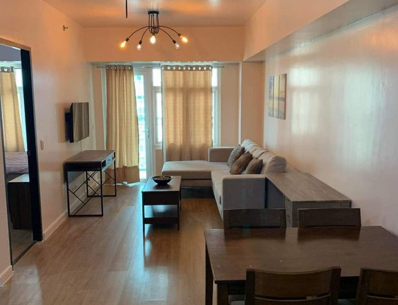 FOR SALE: Two Serendra - Meranti, 1 Bedroom Unit