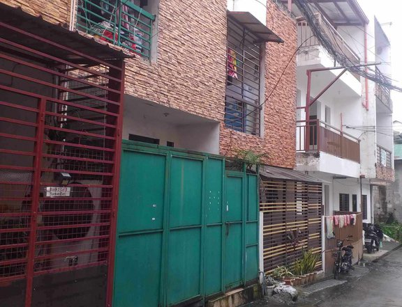 Pre-owned Unfurnished 2-bedroom Townhouse 4 Sale By Owner in Mayamot, Antipolo, Rizal near SM Center