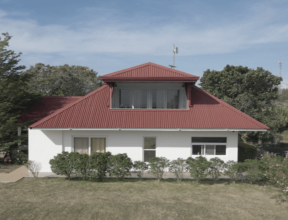 5-bedroom house and lot in Negros Oriental