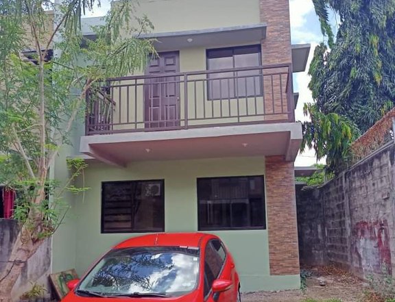 3-bedroom Townhouse For Rent in BF resort, Las Piñas Metro Manila