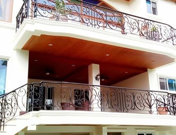 6-bedroom Single Detached House For Rent in Cebu City Cebu