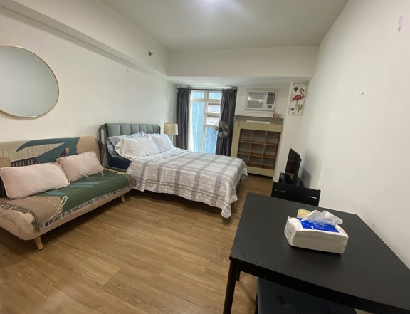 For rent: Furnished Kroma Studio Unit