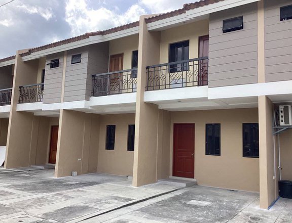 Live your best life at Hampton Place! (RFO)-Foreigners Welcome!