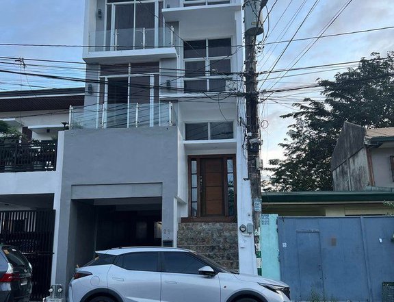 4-Bedroom 4 Story house, Fully Furnished