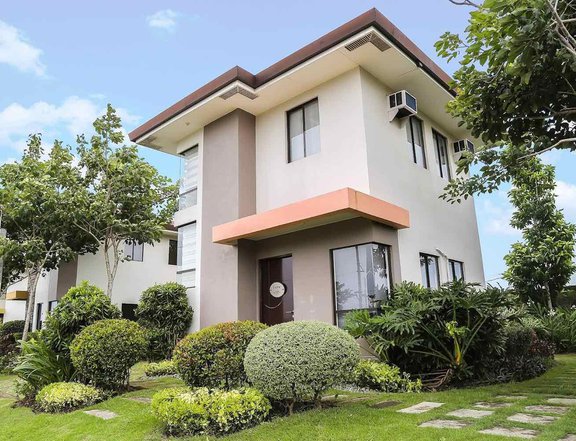 3-Bedroom House and Lot for Pre selling in Alviera Pampanga