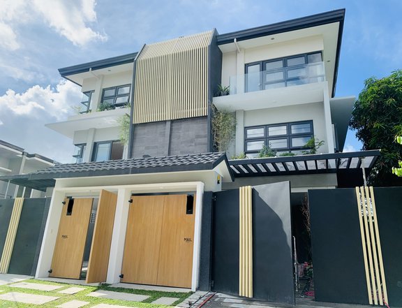 Modern 4 Bedroom House and Lot in Afpovai, Taguig near BGC