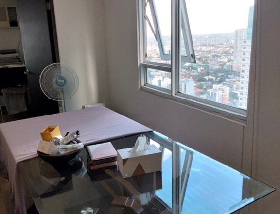 60.84 sqm 2-bedroom Condo For Sale in Ortigas Pasig Metro Manila