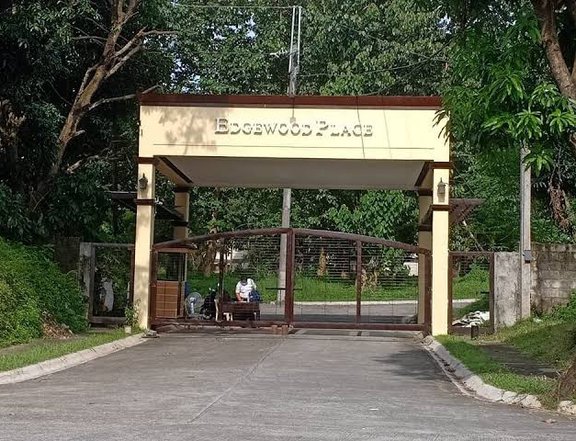 Lot for sale in Edgewood place by Sunvalley Estates Antipolo