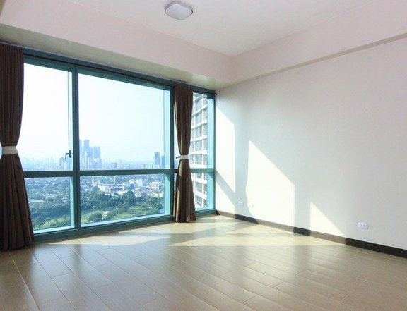 For Sale: BGC 2-Bedroom Unit at 8 Forbes Town Road, 8 Forbestown Road, Arya Residences, Bellagio