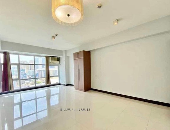 Studio 36.3 sqm. Greenbelt Madison for sale / Rent to own