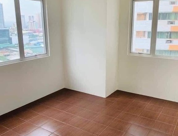 25K MONTHLY CORNER UNIT 2BR Rent to Own!