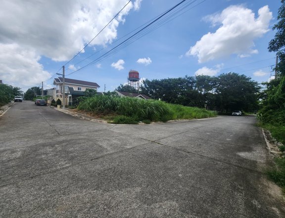 For Sale: Corner Lot in Ashton Fields, Brgy. Tulo Calamba, Laguna by Filinvest