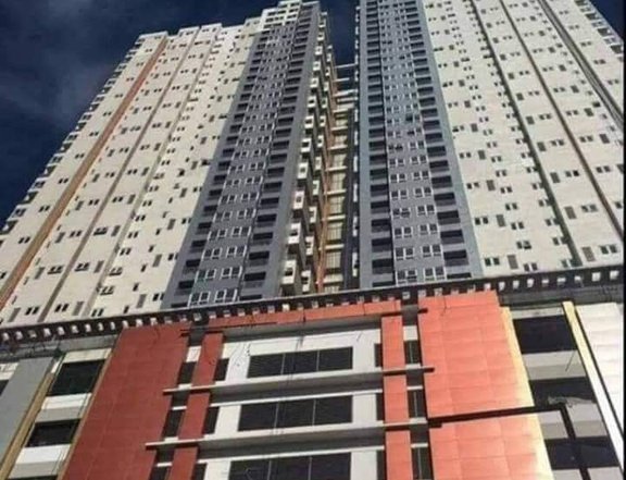 43.04 sqm 1 bedroom loft type Condo For Sale in Makati Metro Manila